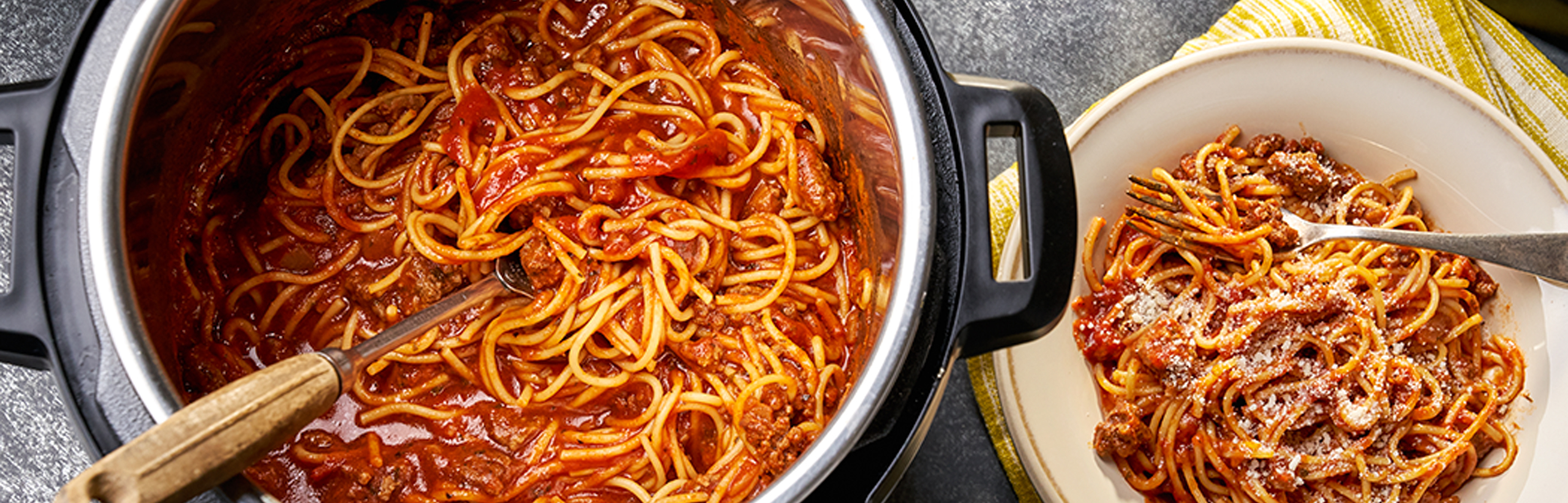 Instant Pot® Spaghetti Bolognese