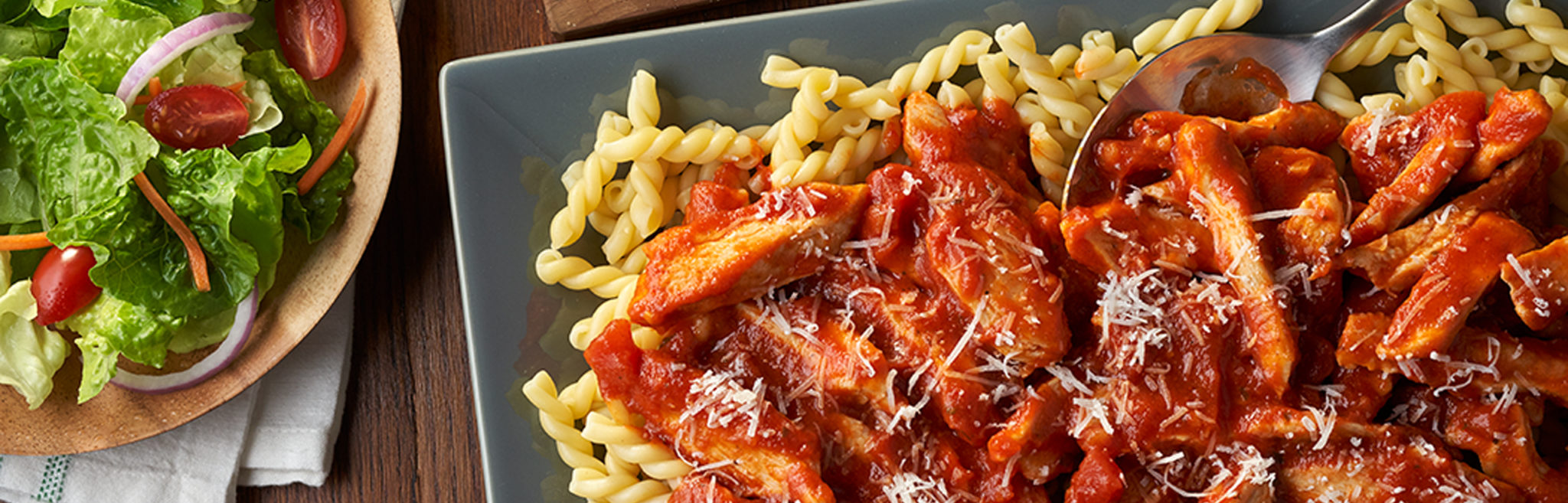 Quick & Easy Chicken Marinara with Pasta Prego® Pasta Sauces
