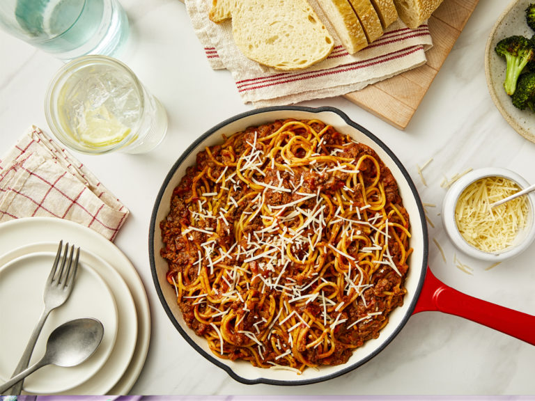 Slow Cooker Spaghetti Bolognese Prego® Pasta Sauces