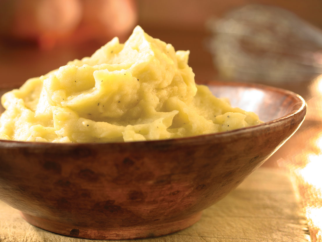 An image of prepared Skinny Mashed Potatoes made with Swanson® Chicken Broth and potatoes.