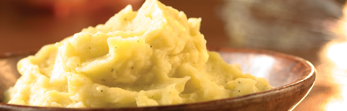 An image of prepared Skinny Mashed Potatoes made with Swanson® Chicken Broth and potatoes.