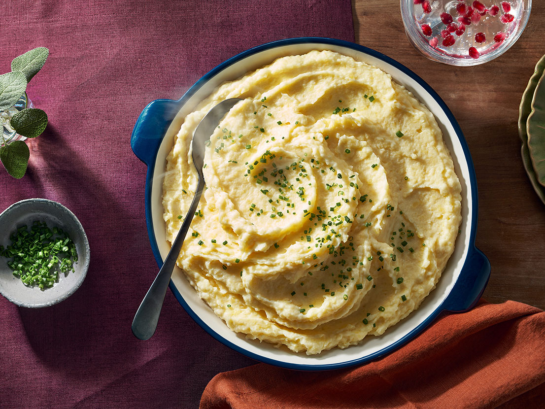 Sour Cream & Chive Mashed Potatoes Swanson® Recipes