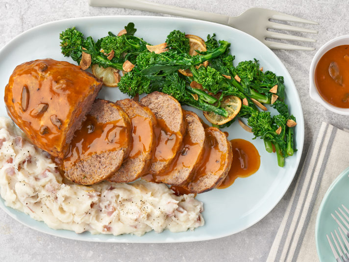 Image of prepared Simply Delicious Meatloaf & Gravy