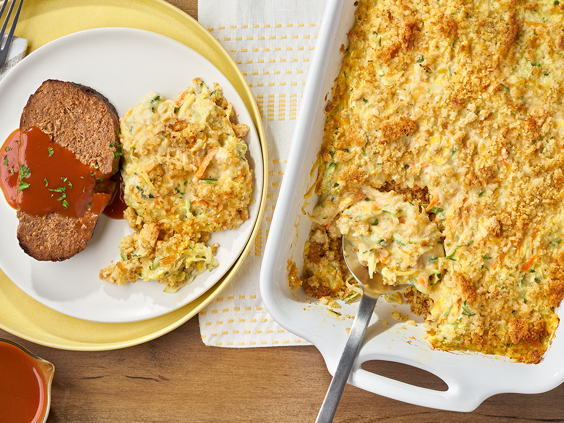 Creamy Cheddar Squash Bake | Campbell's® Recipes