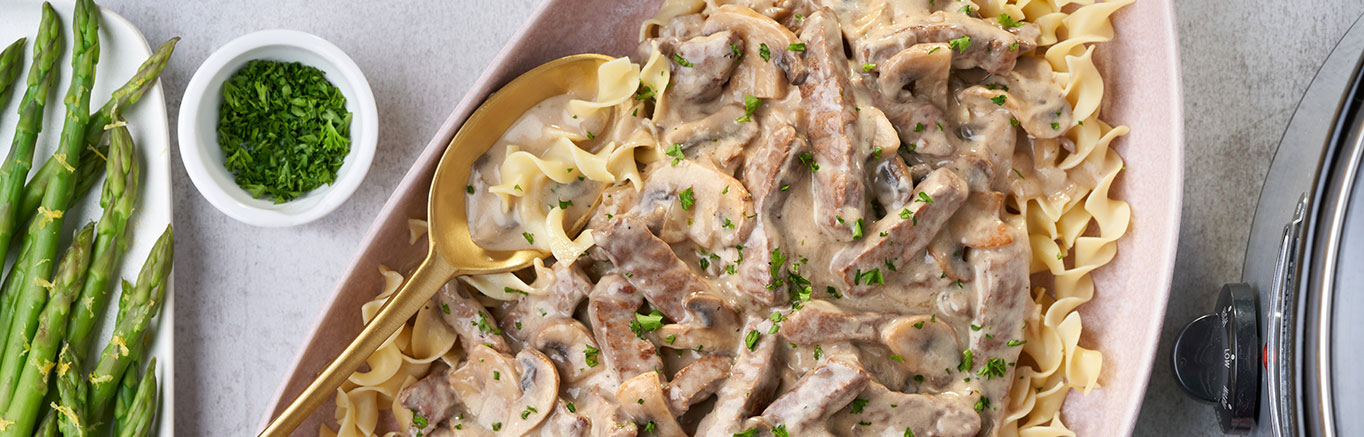 Slow Cooker Creamy Beef Stroganoff | Campbell’s® Recipes