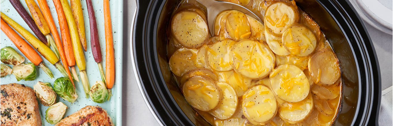 Cheesy Slow Cooker Scalloped Potatoes - Slow Cooking Perfected