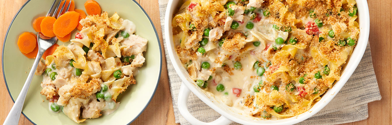 Easy Crockpot Tuna Noodle Casserole with Egg Noodles