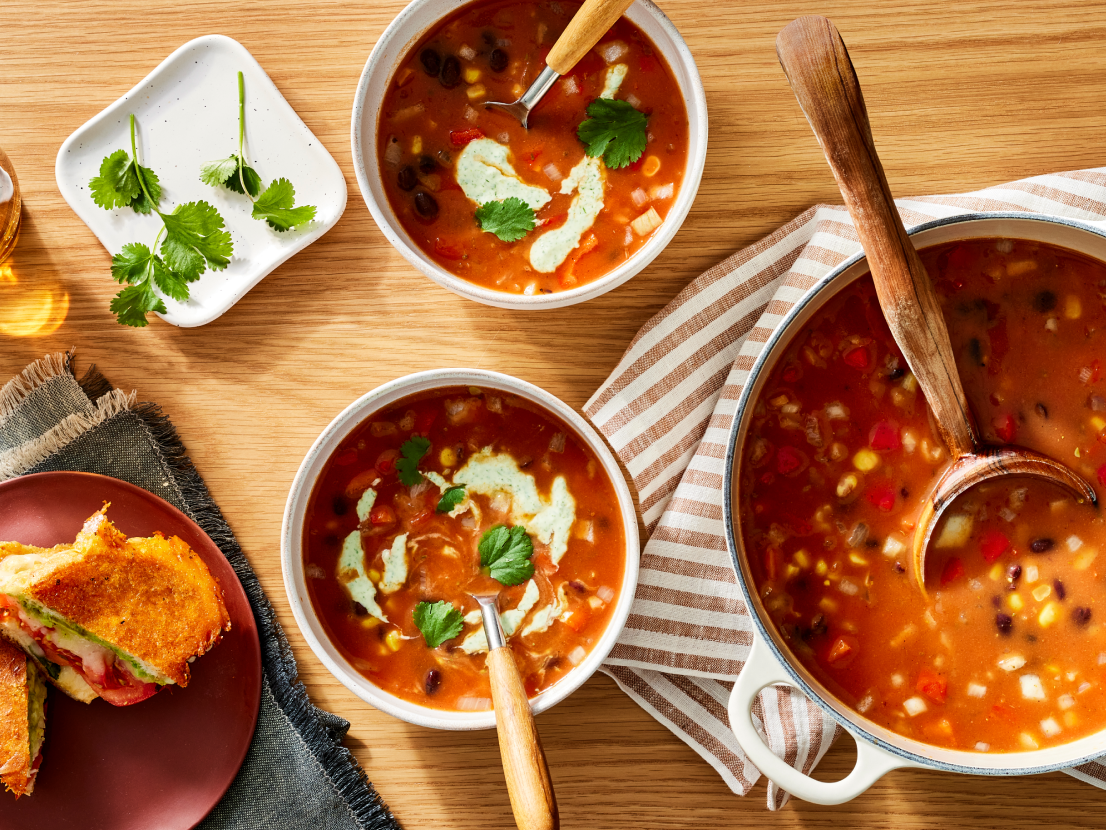Mexican-Inspired Tomato Soup & Grilled Cheese | Campbell's®